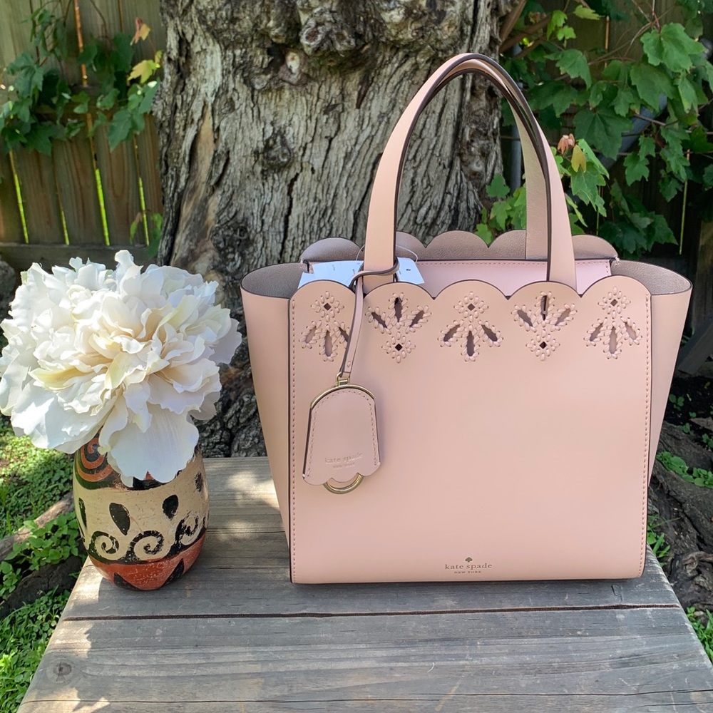 ♠️ Kate Spade New York Magnolia Street Eyelet 👜